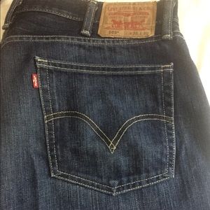 Men’s Levi’s jeans